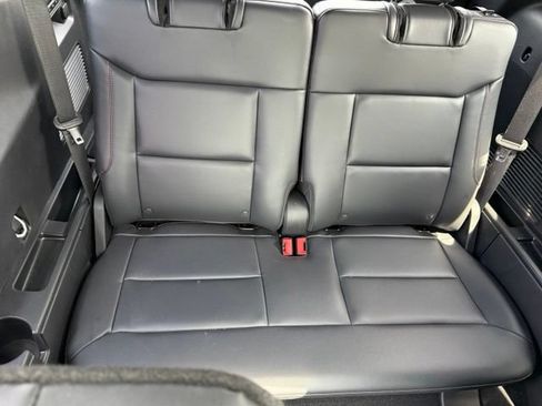Used 2025 Ford Explorer ST AWD/4WD image 14