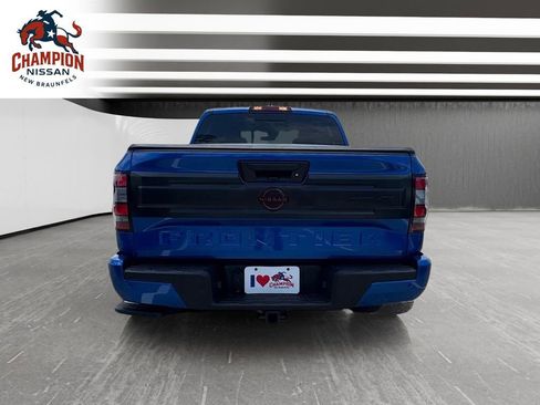 New 2026 Nissan Frontier PRO-4X w/ Tow Package AWD/4WD image 4