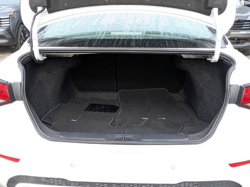 Certified 2025 Nissan Sentra S image 27