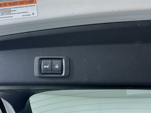 Used 2024 Mitsubishi Outlander SE image 31