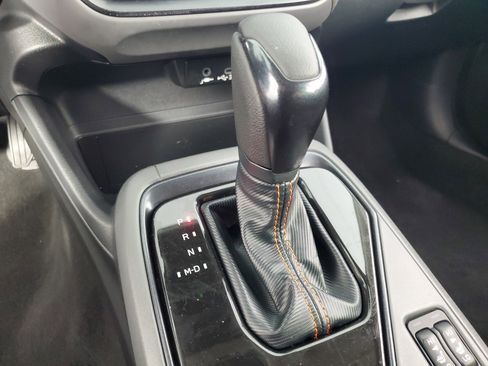 Used 2025 Subaru Crosstrek 2.5i Limited w/ Crosstrek Mirror Package image 18