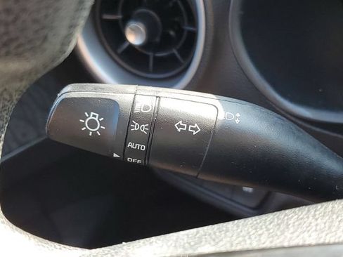 Used 2021 Kia Forte LXS FWD image 19