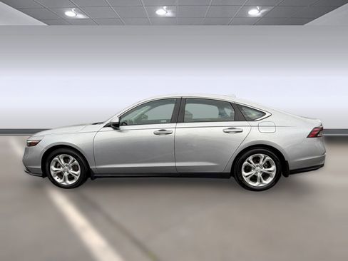 Used 2024 Honda Accord LX image 2