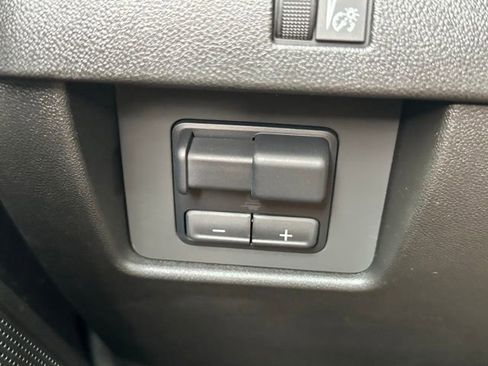 New 2025 Chevrolet Colorado Z71 w/ Midnight Edition image 14