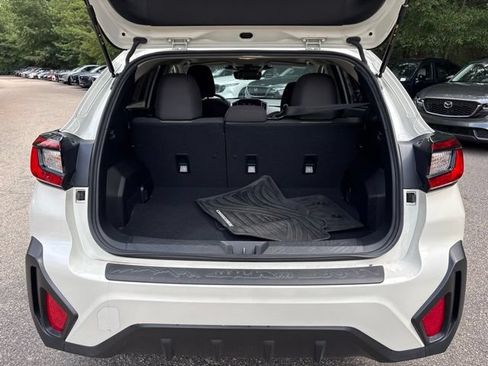 Used 2024 Subaru Crosstrek 2.0i Premium AWD/4WD image 18