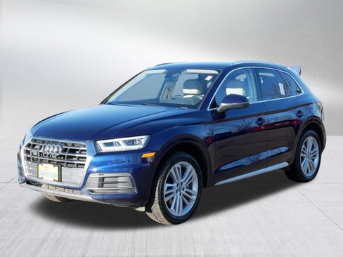 Used 2018 Audi Q5 2.0T Premium Plus w/ Premium Plus Package image 3