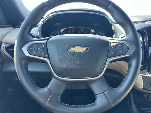Certified 2023 Chevrolet Traverse LT w/ LT Premium Package AWD/4WD image 20