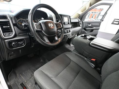Used 2019 RAM 1500 Tradesman AWD/4WD image 23