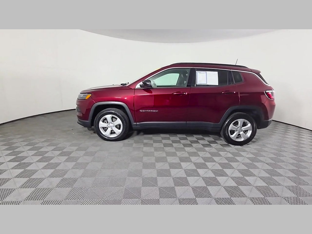 Used 2022 Jeep Compass Latitude AWD/4WD image 48