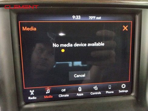 Used 2021 RAM 1500 Laramie w/ Off Road Group image 17