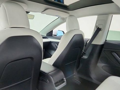 Used 2022 Tesla Model 3 Performance AWD/4WD image 30