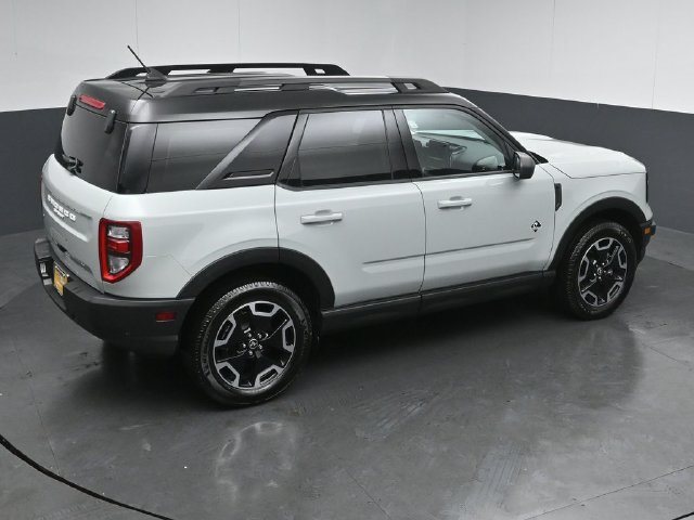 Certified 2024 Ford Bronco Sport Outer Banks AWD/4WD image 44