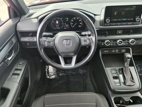 Used 2025 Honda CR-V Sport image 12