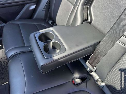 Certified 2022 Lincoln Corsair Standard w/ Premium Package image 11