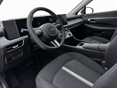 New 2026 Hyundai Sonata SEL FWD image 33