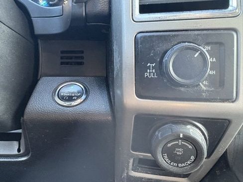 Used 2017 Ford F150 Lariat w/ Equipment Group 502A Luxury image 27