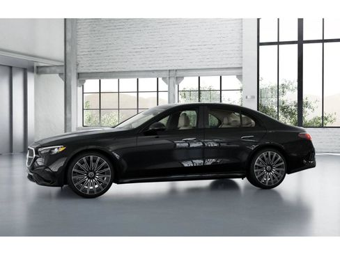 New 2026 Mercedes-Benz E 450 4MATIC Sedan image 36