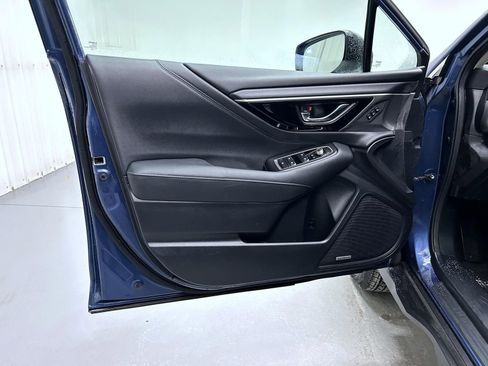 Used 2022 Subaru Outback Limited image 9