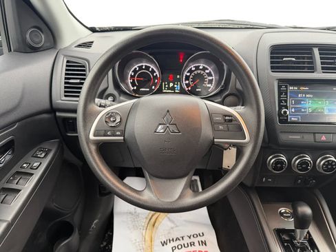 Used 2024 Mitsubishi Outlander Sport ES image 13