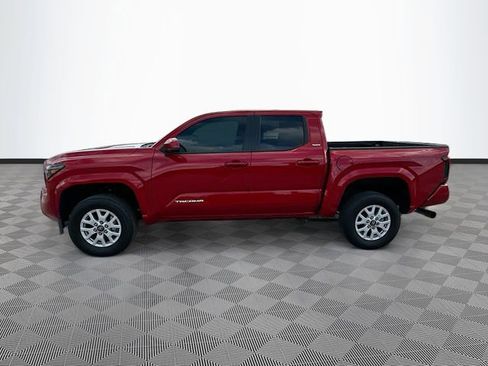 Used 2025 Toyota Tacoma SR5 AWD/4WD image 8