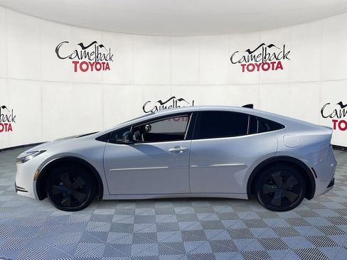 New 2026 Toyota Prius Plug-In Hybrid image 5