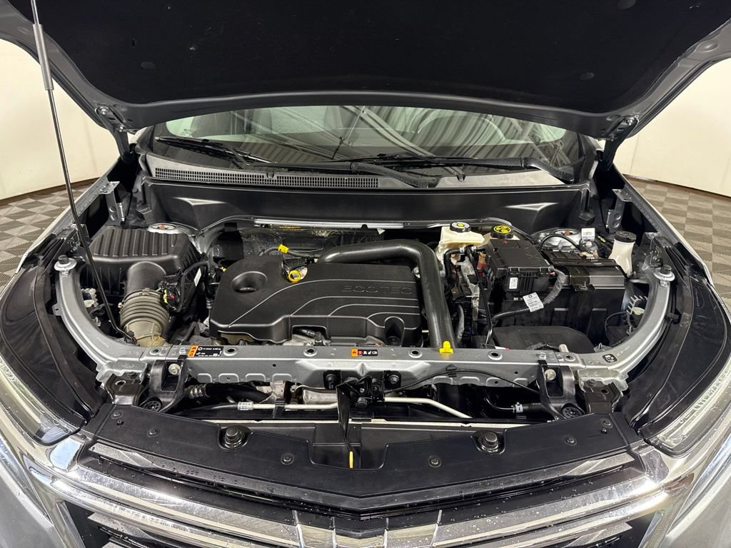 Used 2024 Chevrolet Equinox LT FWD image 3