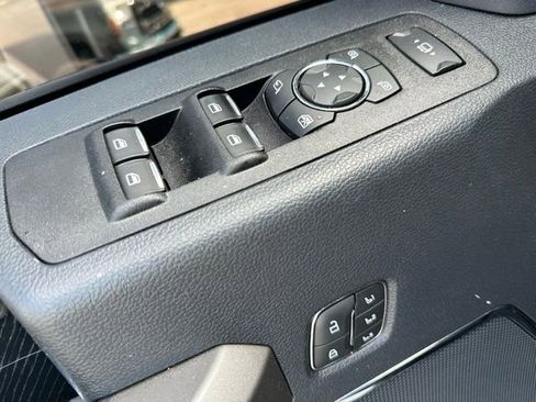 Used 2022 Ford F250 Platinum w/ Tremor Off-Road Package image 27