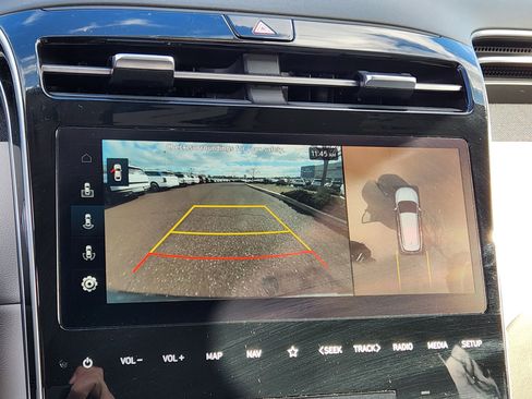 Used 2024 Hyundai Tucson Limited image 24