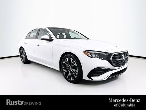 New 2026 Mercedes-Benz E 450 4MATIC Sedan image 1
