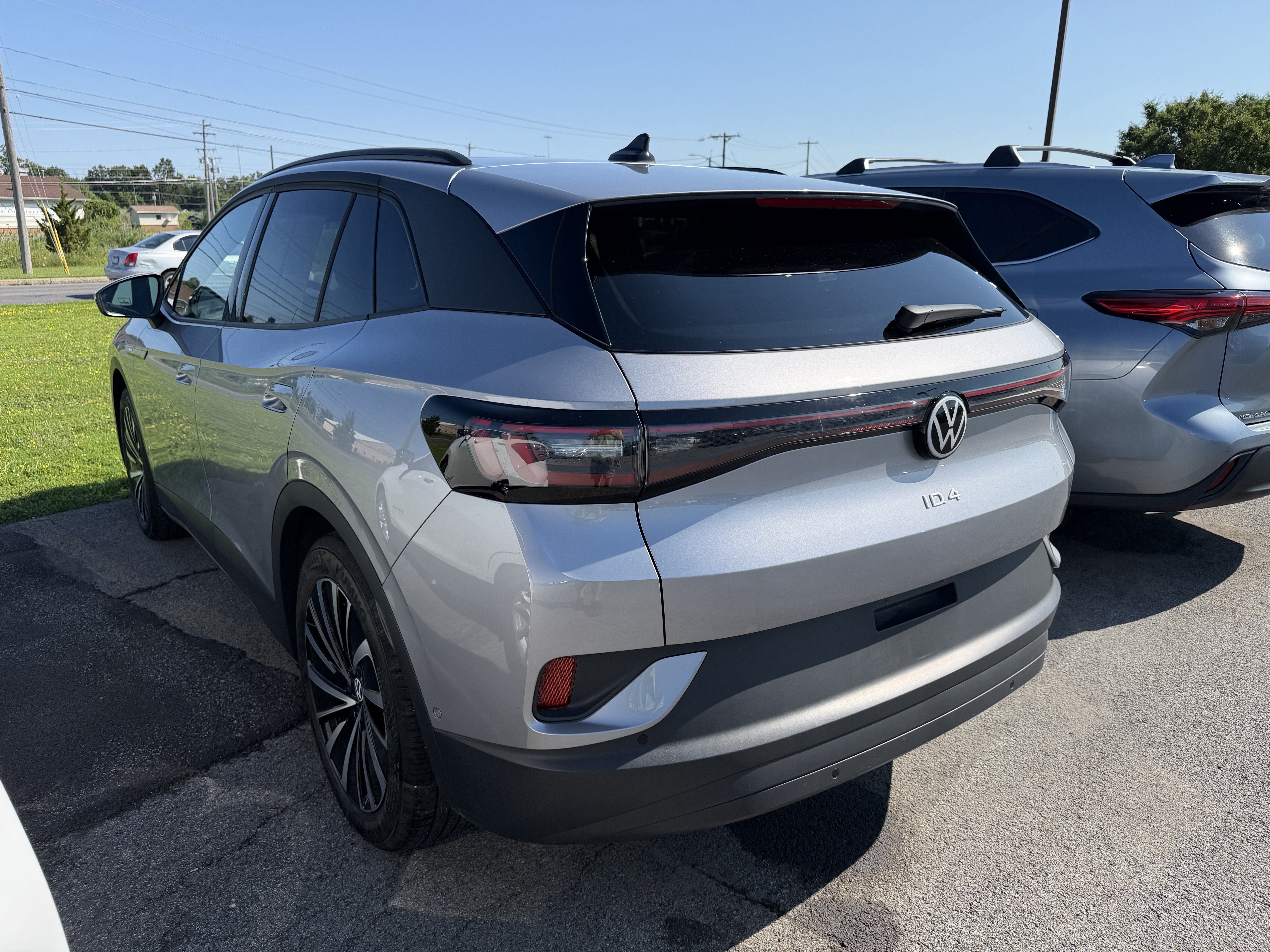 Used 2024 Volkswagen ID.4 S RWD image 5