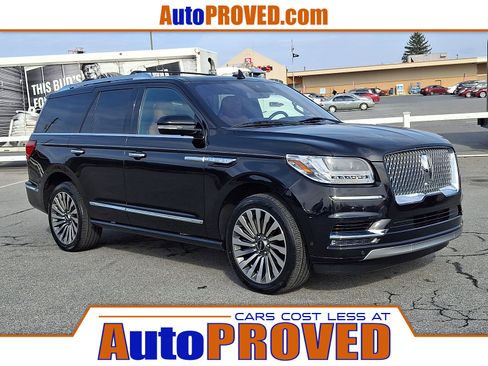 Used 2019 Lincoln Navigator Reserve w/ Cargo Package AWD/4WD image 1