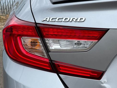Used 2022 Honda Accord Sport image 22