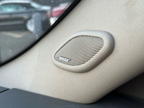 Used 2010 Chevrolet Avalanche LT w/ Luxury Package image 21