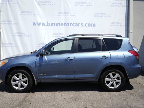 Used 2008 Toyota RAV4 Limited AWD/4WD image 8