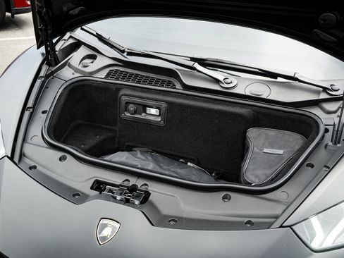 Used 2022 Lamborghini Huracan EVO AWD/4WD image 34