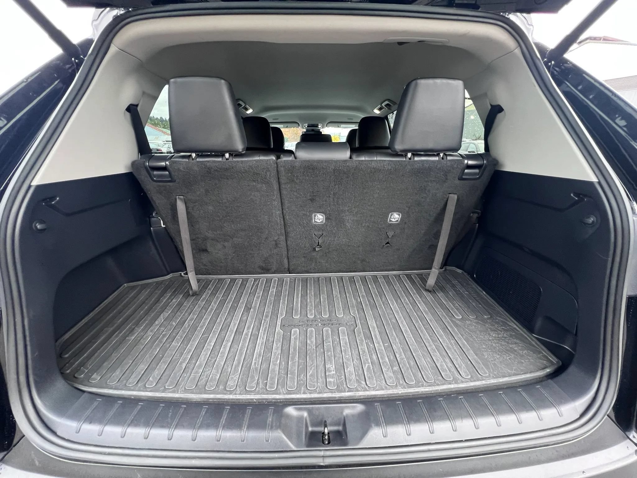 Used 2024 Toyota Grand Highlander AWD Hybrid image 45