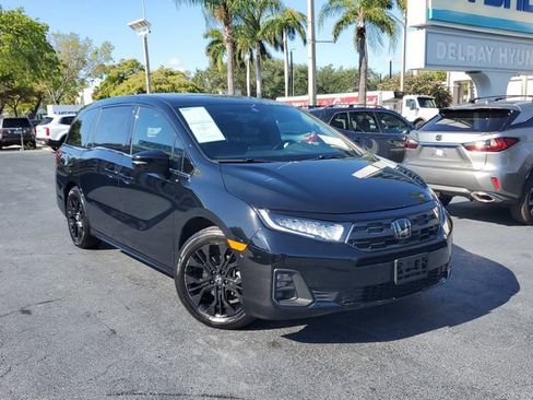 Used 2025 Honda Odyssey Sport-L image 30