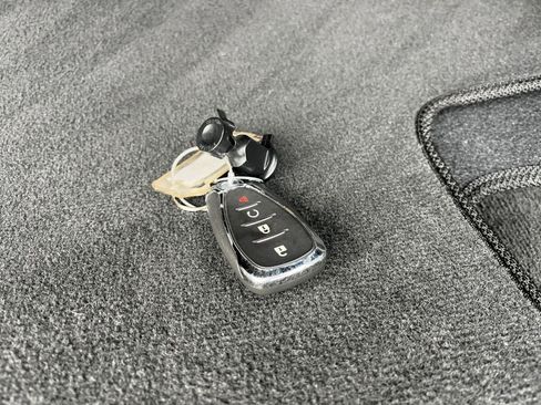 Used 2025 Chevrolet Trax LT image 22