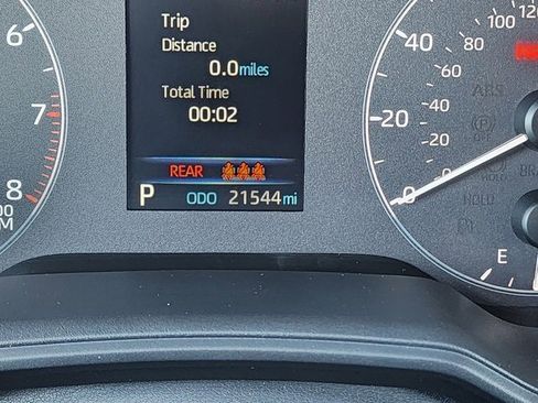 Used 2023 Toyota Corolla LE image 24