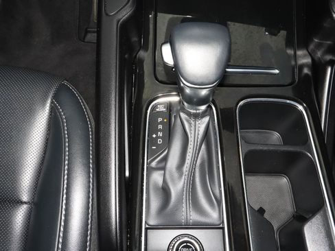 Used 2025 Kia Telluride S FWD image 22