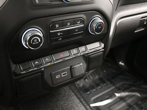 Used 2023 Chevrolet Silverado 1500 W/T image 22