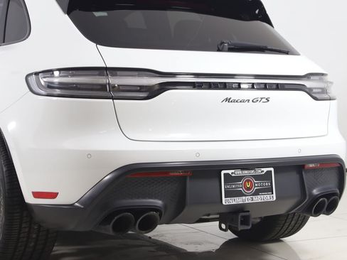 Used 2023 Porsche Macan GTS w/ GTS Sport Package AWD/4WD image 29