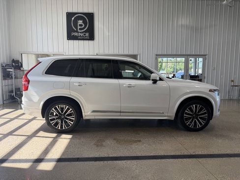 Used 2023 Volvo XC90 T8 Core AWD/4WD image 8