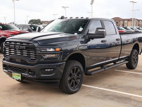 New 2026 RAM 2500 Big Horn AWD/4WD image 3