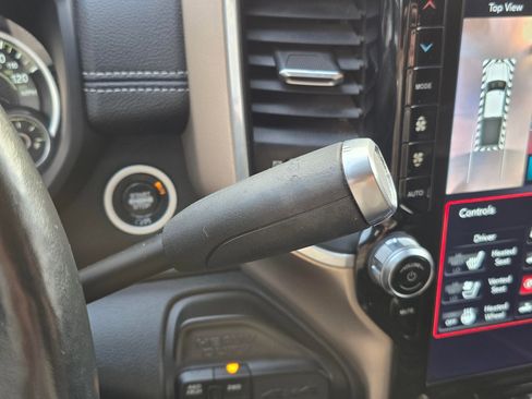 Used 2019 RAM 2500 Laramie image 24