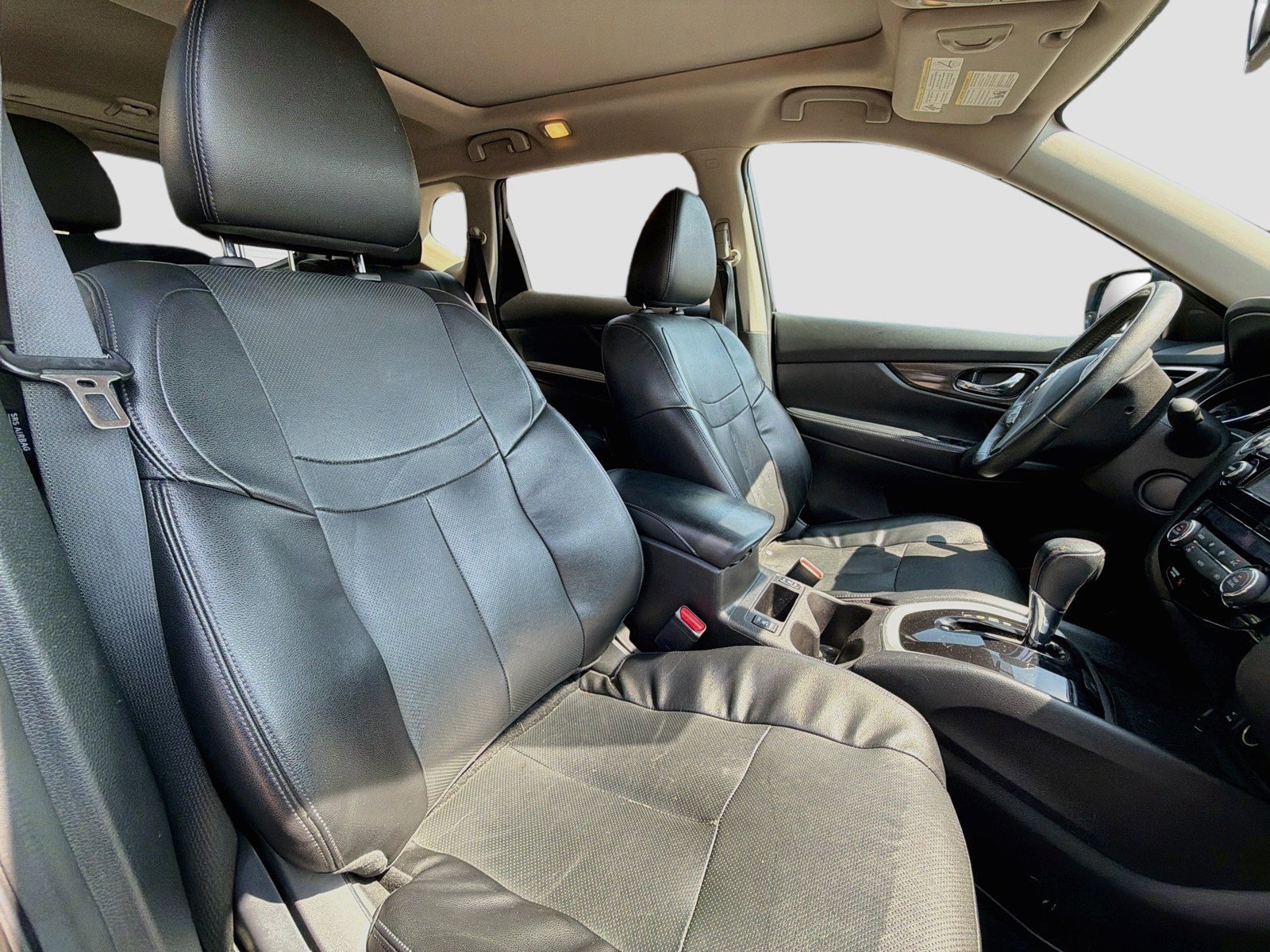 Used 2015 Nissan Rogue SL w/ SL Premium Package AWD/4WD image 17