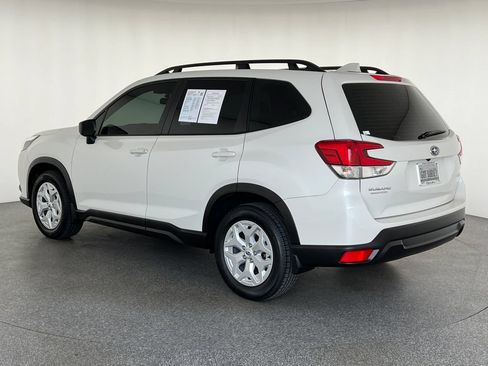 Certified 2023 Subaru Forester AWD/4WD image 7