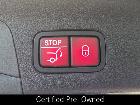 Certified 2024 Mercedes-Benz GLS 450 4MATIC image 39