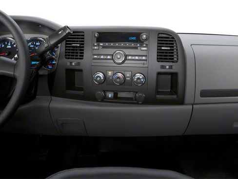 Used 2013 Chevrolet Silverado 2500 W/T AWD/4WD image 21