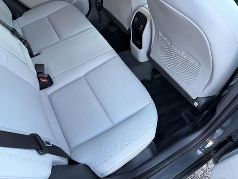 Used 2025 Hyundai Kona Limited image 17